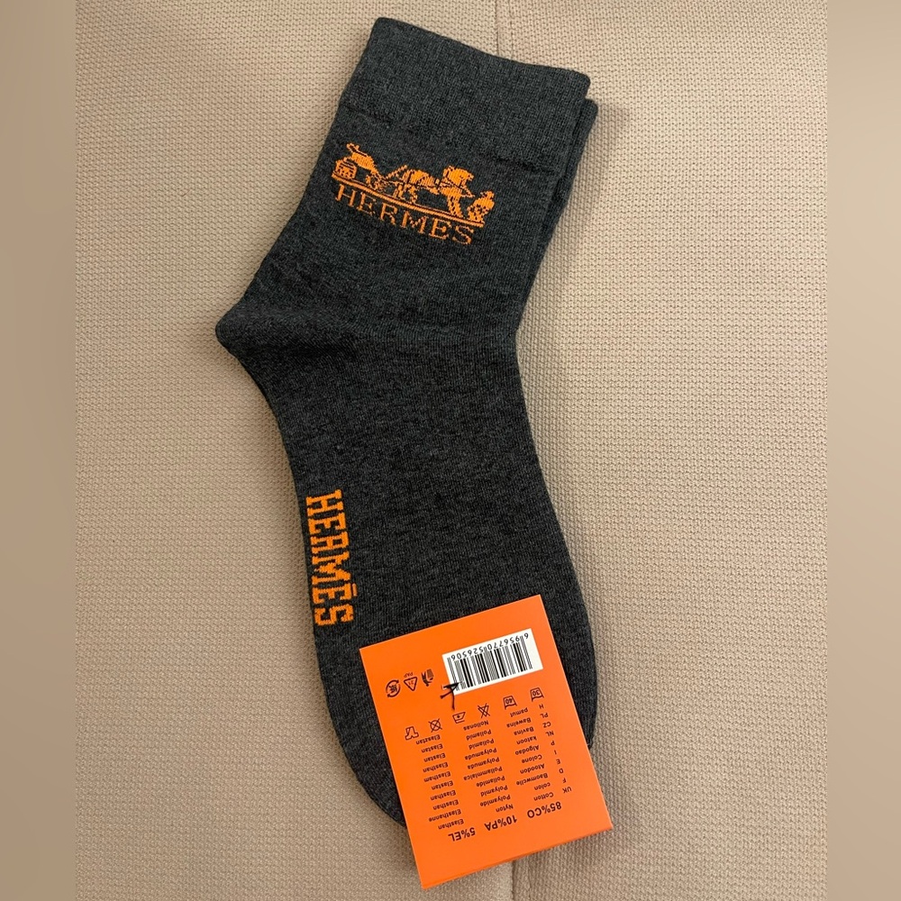 Premium Charcoal Crew Socks with Equestrian Embroidery - Picture 2 of 3